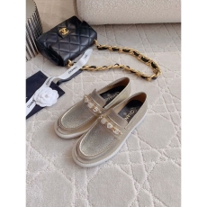 Chanel Low Shoes